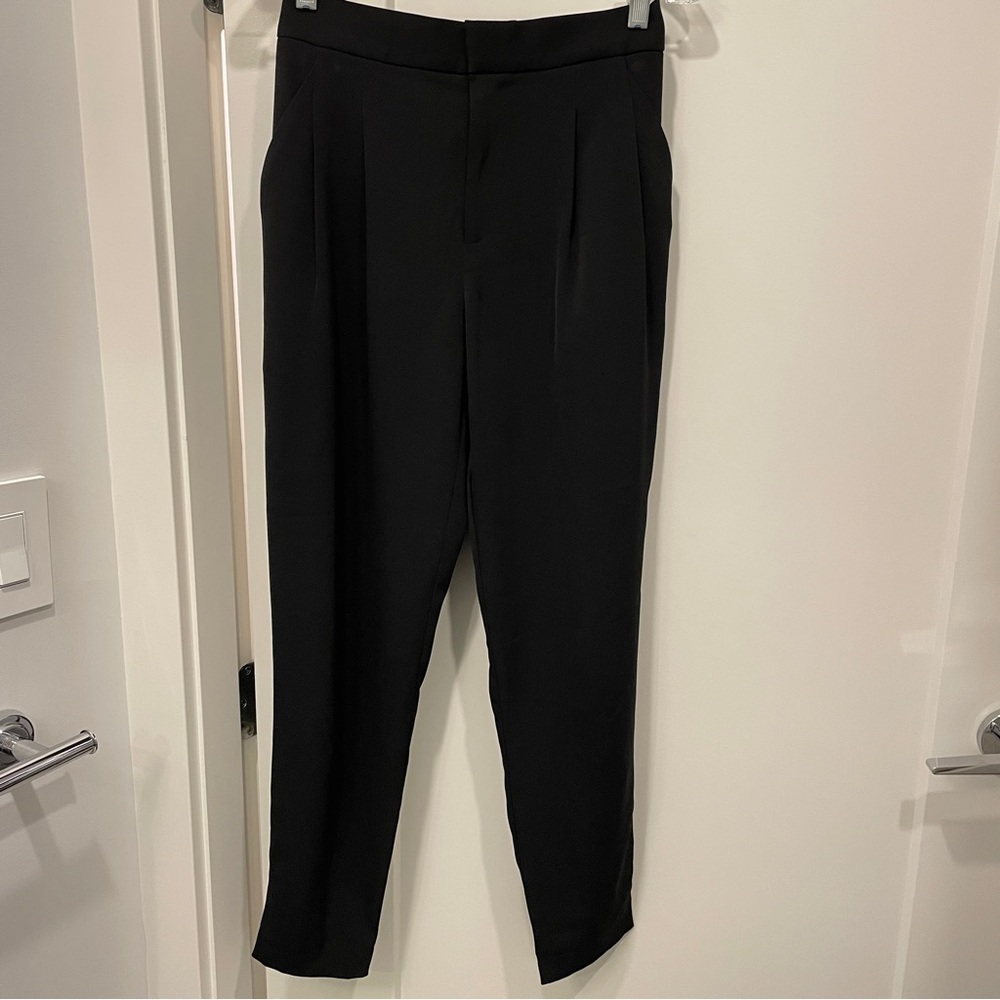 Uniqlo Drape Tapered Ankle Length Pants